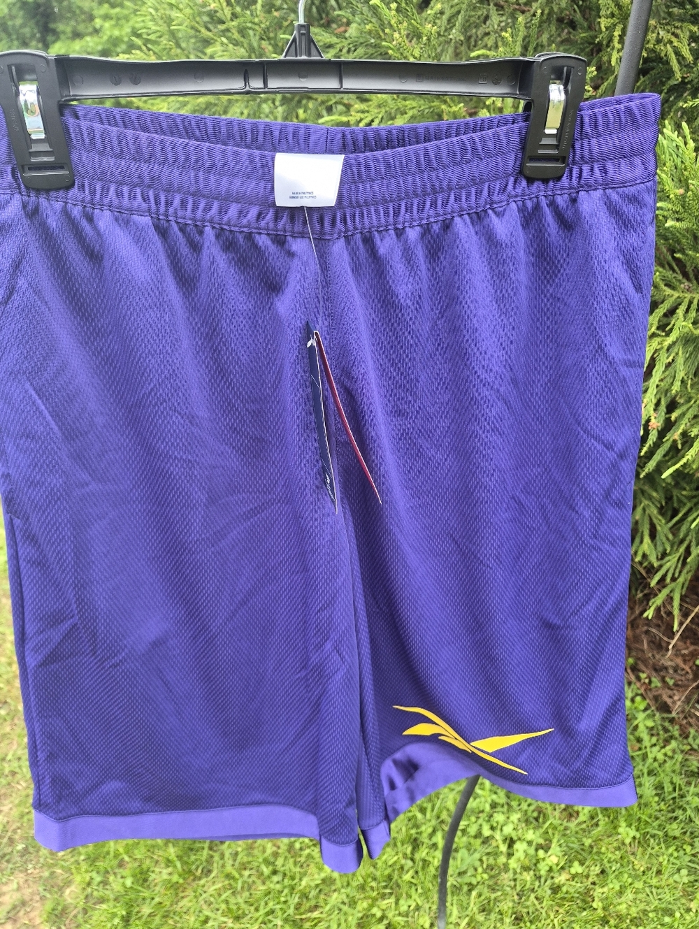 NWT REEBOK Men's Purple Athletic Mesh Shorts MEDIUM